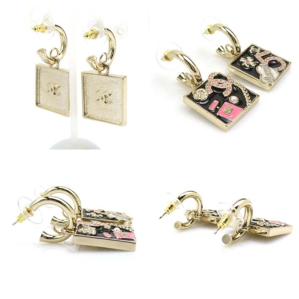 CHANEL Black Logo Earrings - Picture 3 of 5